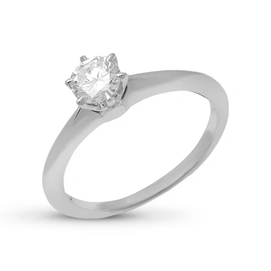 Кольцо с бриллиантами из золота